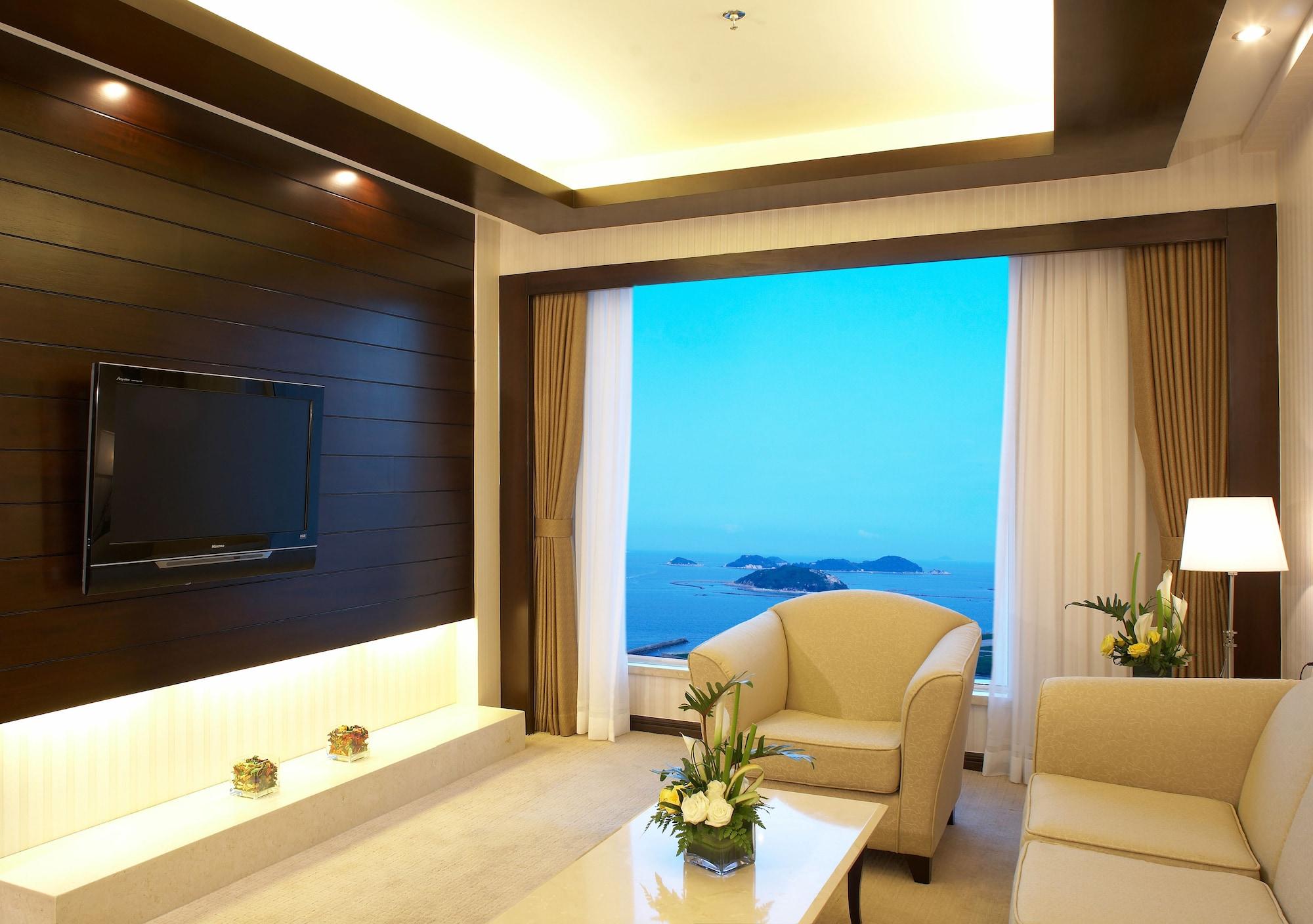 Harbour View Hotel & Resort Zhuhai Bagian luar foto